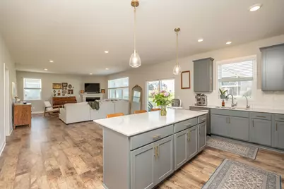 1716 Rainier Drive, Shakopee, MN 55379 - Photo 12