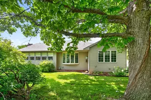 26 Garden Ct, Lake City, MN 55041 - Photo 8