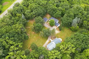 4065 McAndrews Rd, Rosemount, MN 55068 - Photo 2