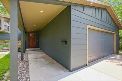 1810 Levee Avenue, Anoka, MN 55303 - Photo 2