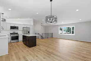 1810 Levee Ave, Anoka, MN 55303 - Photo 8