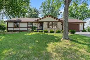 8133 Xenia Ave N, Brooklyn Park, MN 55443 - Photo 4