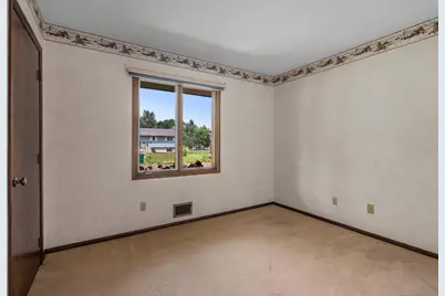 8133 Xenia Avenue N, Brooklyn Park, MN 55443 - Photo 28