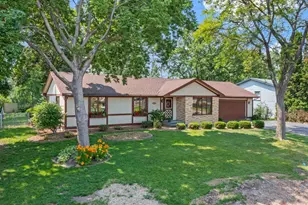8133 Xenia Ave N, Brooklyn Park, MN 55443 - Photo 2