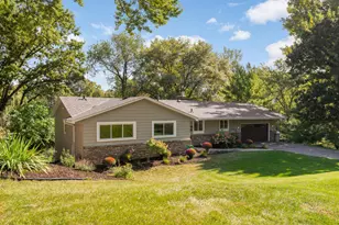 230 Maple Island Rd, Burnsville, MN 55306 - Photo 14