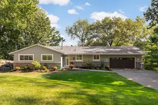 230 Maple Island Rd, Burnsville, MN 55306 - Photo 14