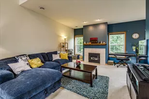 906 Village Pkwy, Circle Pines, MN 55014 - Photo 4
