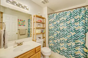 906 Village Pkwy, Circle Pines, MN 55014 - Photo 20