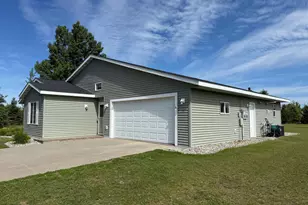 9060 Tranquility Ln NW, Bemidji, MN 56601 - Photo 6