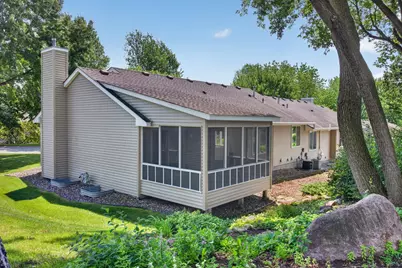 13805 Granada Avenue, Apple Valley, MN 55124 - Photo 4