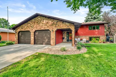 3907 3rd Street S, Moorhead, MN 56560 - Photo 2