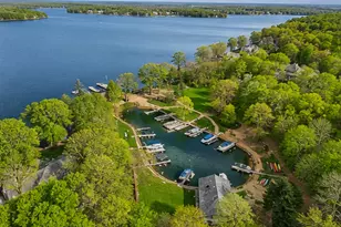 28200 Boulder Cir, Shorewood, MN 55331 - Photo 2