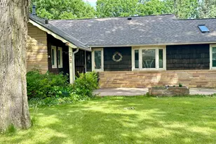732 Forest Dale Rd, New Brighton, MN 55112 - Photo 2