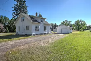 38897 Okinawa St NE, Stanchfield, MN 55080 - Photo 2