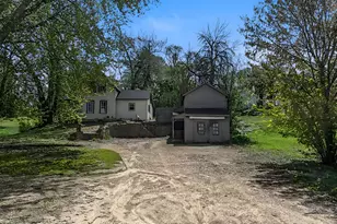 320 N 3rd St, Le Sueur, MN 56058 - Photo 2