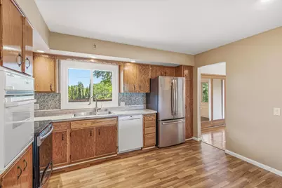 11111 Carver Court, Burnsville, MN 55337 - Photo 16