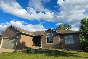 3003 Lake Chapeau Dr, Albert Lea, MN 56007 - Photo 2