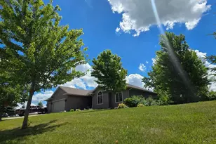 3003 Lake Chapeau Dr, Albert Lea, MN 56007 - Photo 50