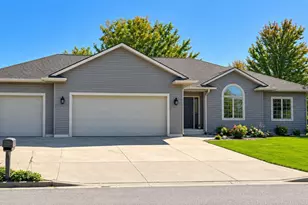 3003 Lake Chapeau Dr, Albert Lea, MN 56007 - Photo 1