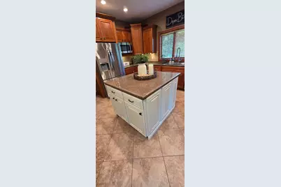 3003 Lake Chapeau Drive, Albert Lea, MN 56007 - Photo 10