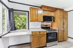 2775 Larch Ln N, Plymouth, MN 55441 - Photo 10