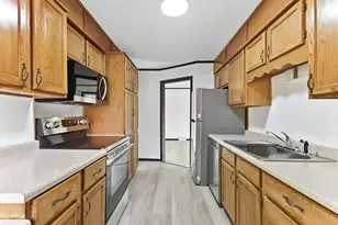 2775 Larch Ln N, Plymouth, MN 55441 - Photo 12