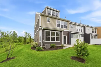18466 60th Place N, Plymouth, MN 55446 - Photo 4
