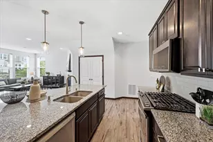 18466 60th Pl N, Plymouth, MN 55446 - Photo 14