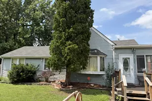 2001 Nortonia Ave, Saint Paul, MN 55119 - Photo 1