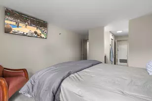 1225 Lasalle Ave, Minneapolis, MN 55403 - Photo 22