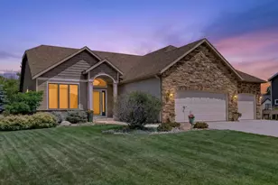 639 Donnington Pl, Byron, MN 55920 - Photo 50