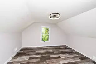 9306 Stevens Ave S, Bloomington, MN 55420 - Photo 14