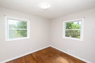 9306 Stevens Ave S, Bloomington, MN 55420 - Photo 10