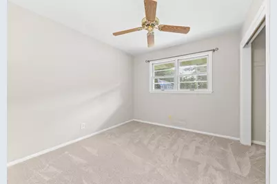 6177 Upper 48th Street N, Oakdale, MN 55128 - Photo 10