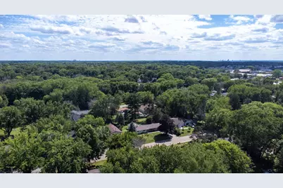 6177 Upper 48th Street N, Oakdale, MN 55128 - Photo 32