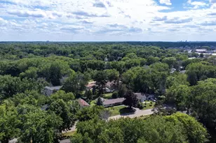 6177 Upper 48th St N, Oakdale, MN 55128 - Photo 32