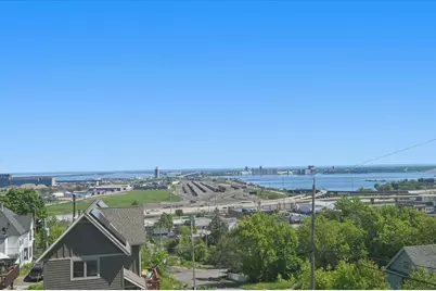 230 N 18th Avenue W, Duluth, MN 55806 - Photo 12