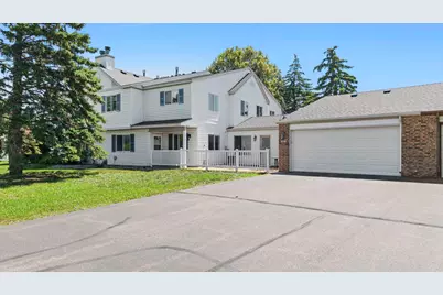 15720 Griffon Path, Apple Valley, MN 55124 - Photo 2