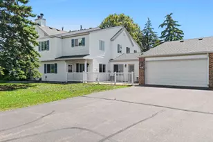 15720 Griffon Path, Apple Valley, MN 55124 - Photo 2