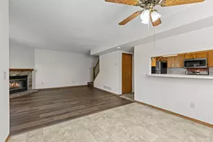 15720 Griffon Path, Apple Valley, MN 55124 - Photo 8