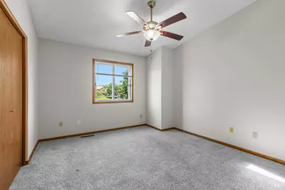 15720 Griffon Path, Apple Valley, MN 55124 - Photo 16