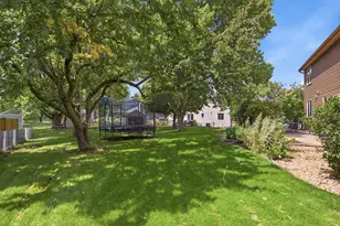 9643 Polaris Ln N, Maple Grove, MN 55369 - Photo 26