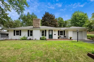 9517 Clinton Ave S, Bloomington, MN 55420 - Photo 2