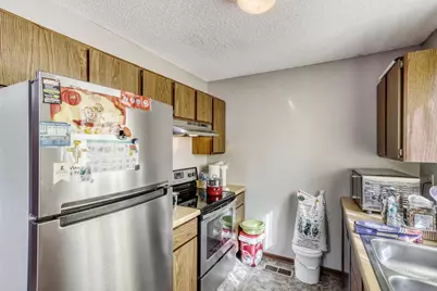 6646 84th Court, Brooklyn Park, MN 55445 - Photo 4