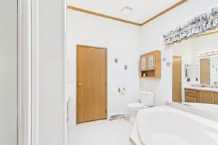 113 E Ridgeview Dr, Starbuck, MN 56381 - Photo 10