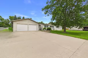 113 E Ridgeview Dr, Starbuck, MN 56381 - Photo 24