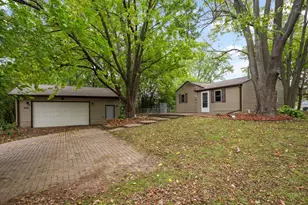 5030 Brent Ave, Inver Grove Heights, MN 55076 - Photo 14