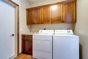 411 Bullis St, Kenyon, MN 55946 - Photo 14