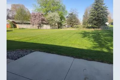 411 Bullis Street, Kenyon, MN 55946 - Photo 2