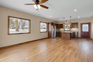 411 Bullis St, Kenyon, MN 55946 - Photo 6